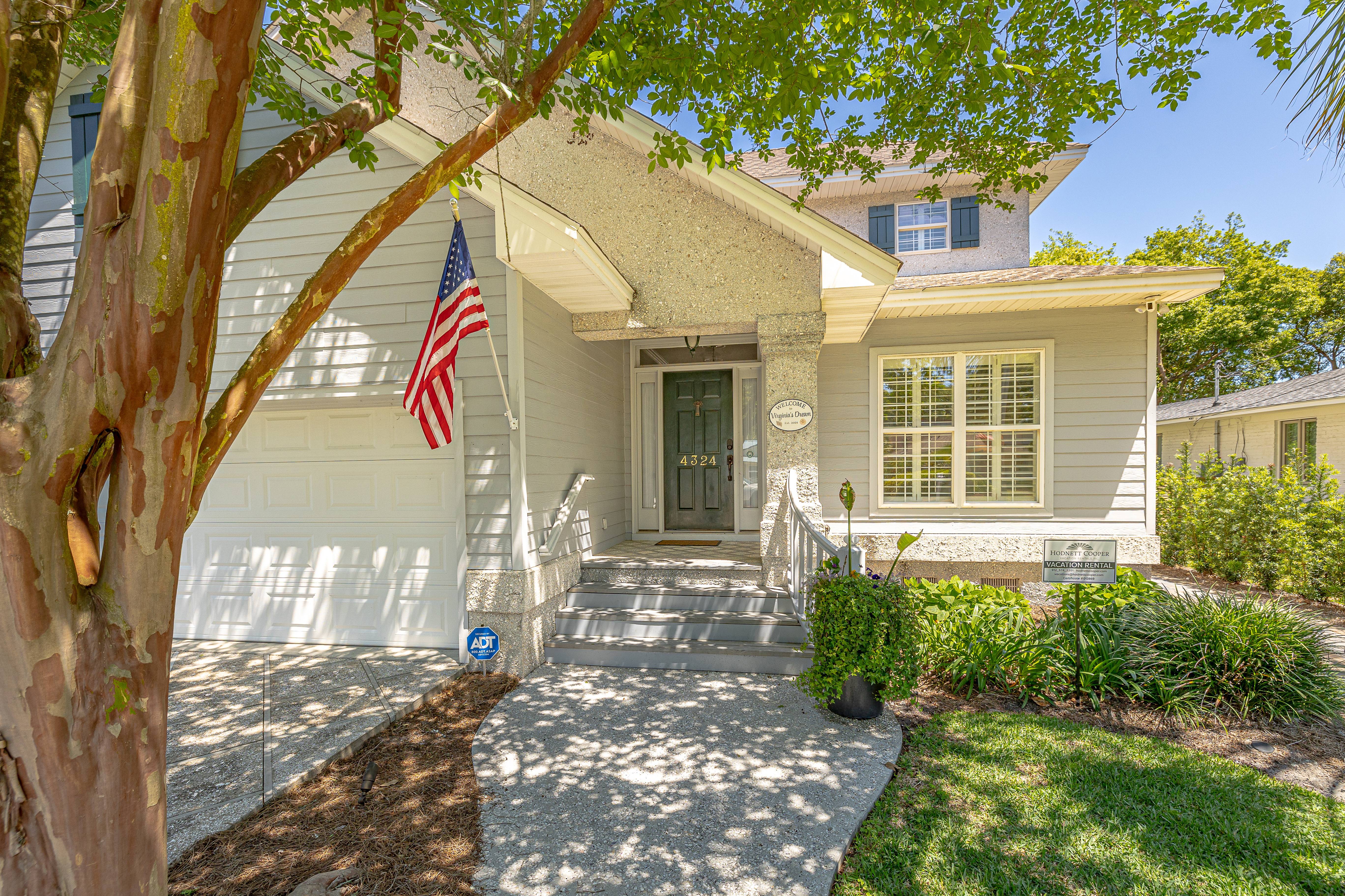 4324 10th Street - Hodnett Cooper