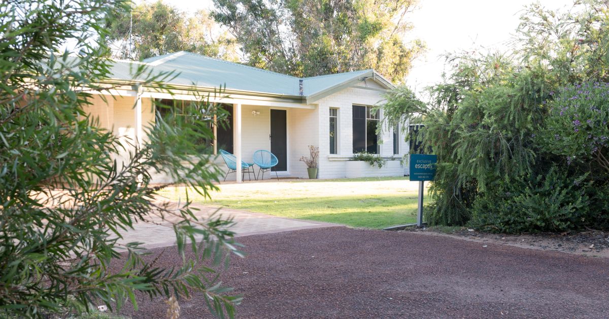 Dunsborough Bay Retreat Pet Friendly Holiday Rental Home