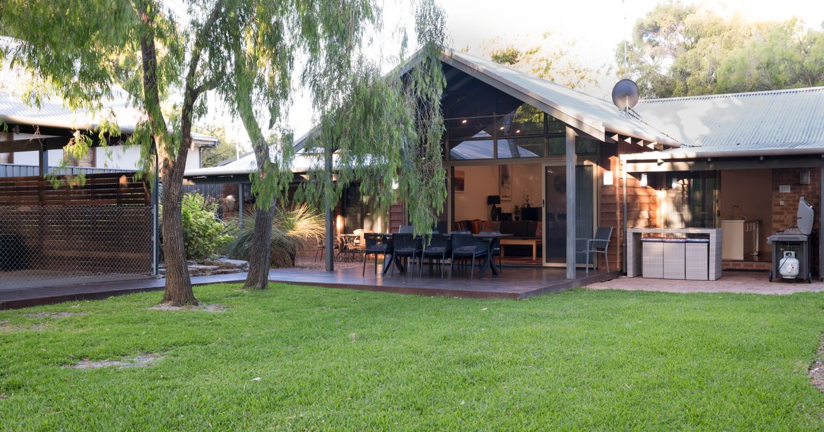 Dunsborough Pet Friendly Beach