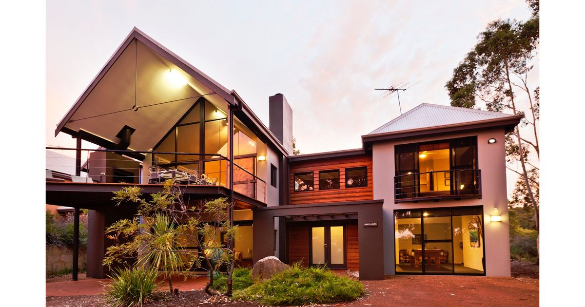 Whitehaven Luxury Eagle Bay Holiday Home