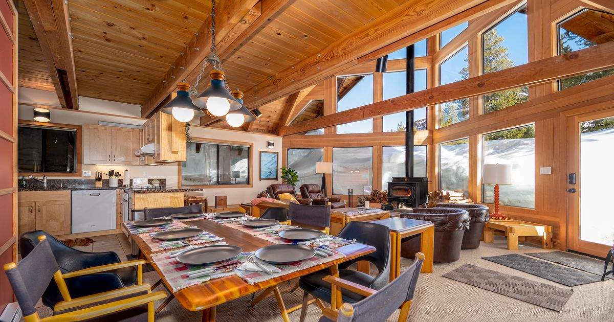 Cozy Aframe cabin on the meadow at Kirkwood Pyramid Peak Properties
