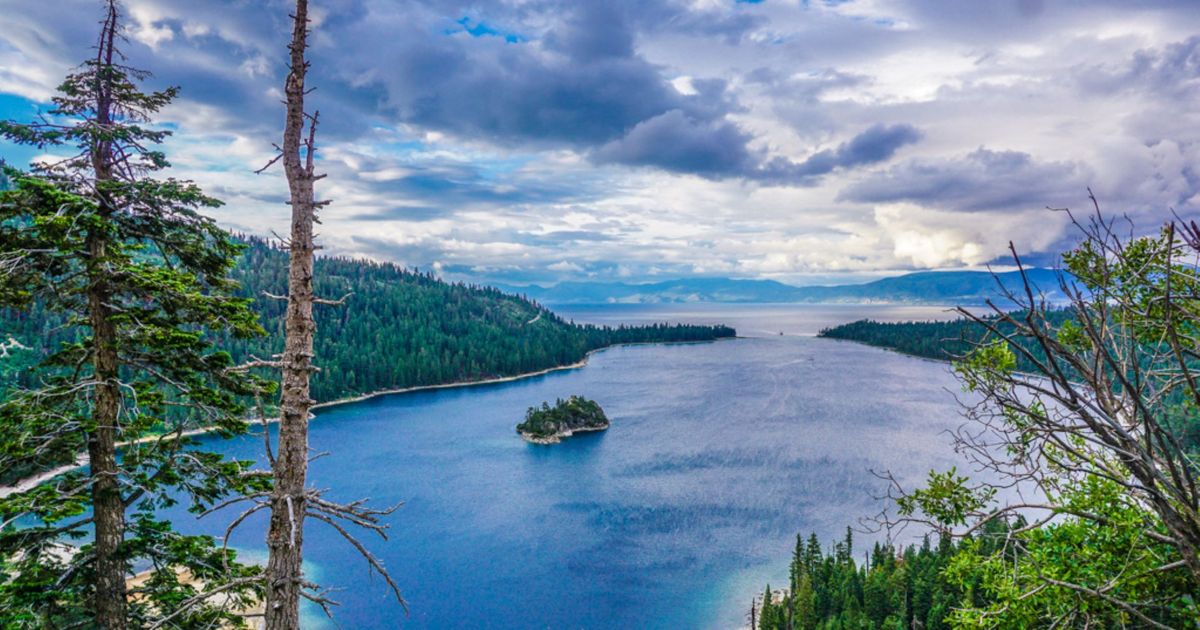 Vacation Rentals in Lake Tahoe Pyramid Peak Properties