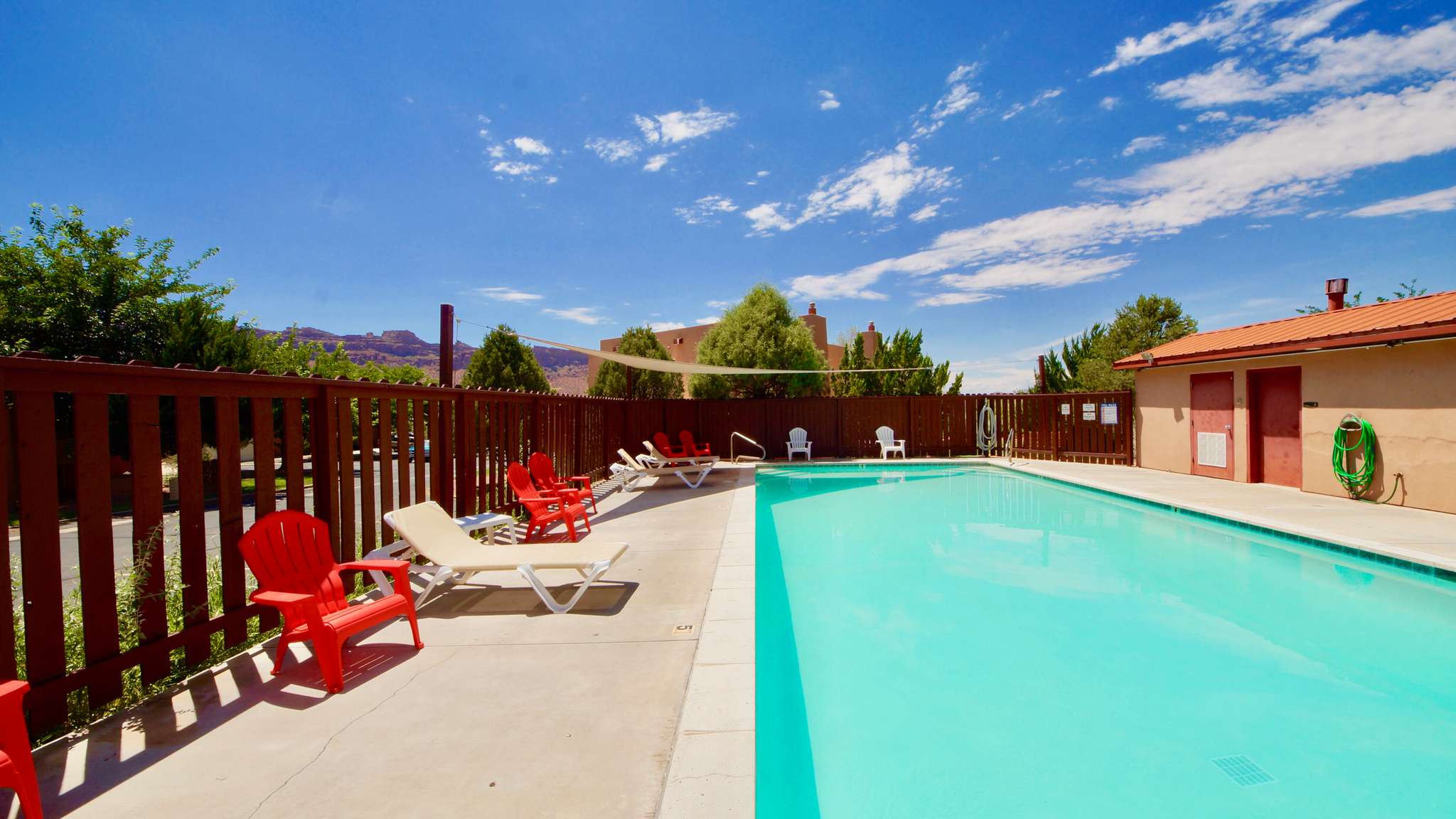 The Hacienda ~ 3333 - Moab Utah Lodging