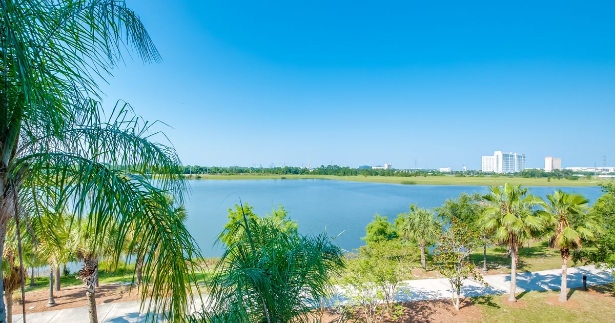 Vista Cay 3 Bed 2 BT 302 Vista Cay Orlando