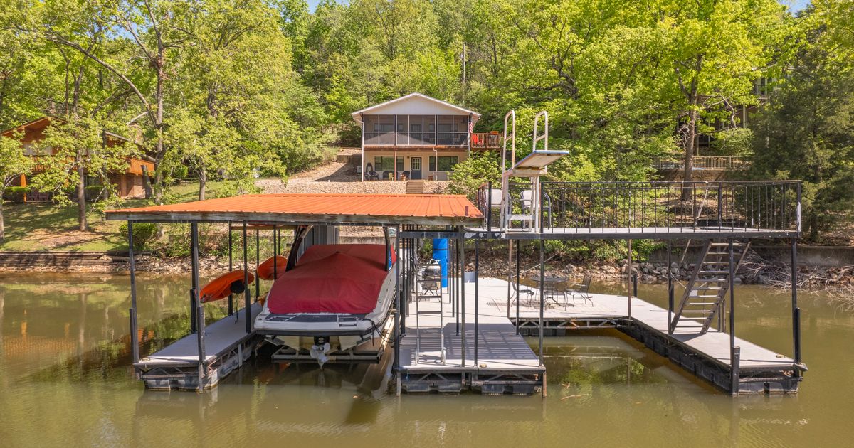 TULIP HOUSE Four Seasons Property Management