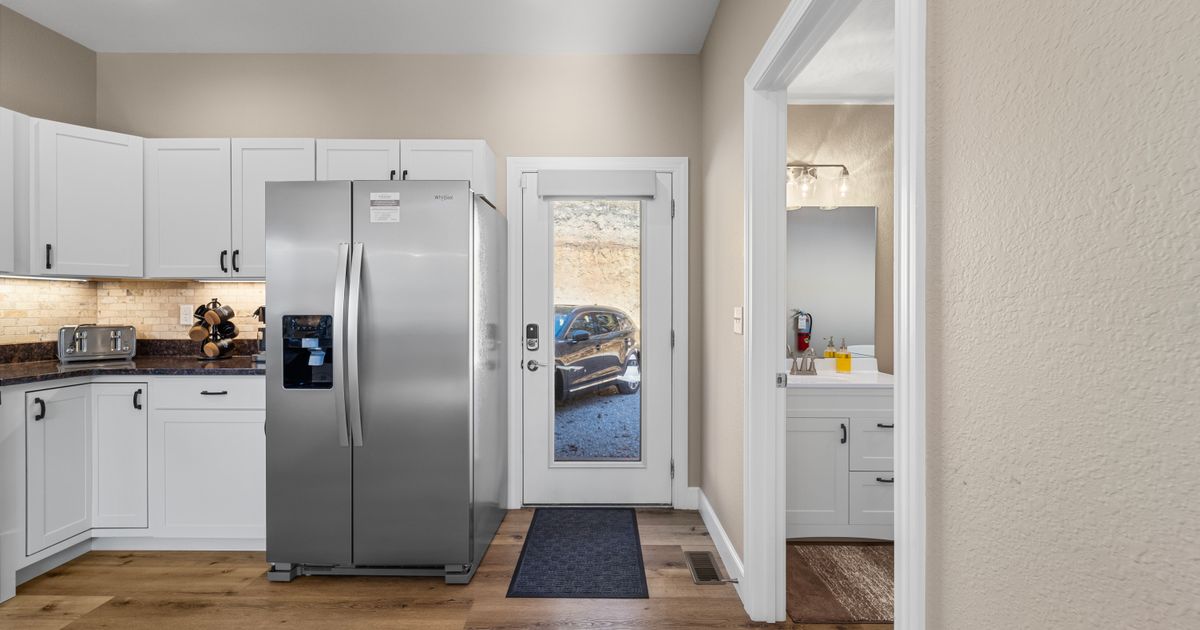 HICKORY HOUSE Four Seasons Property Management