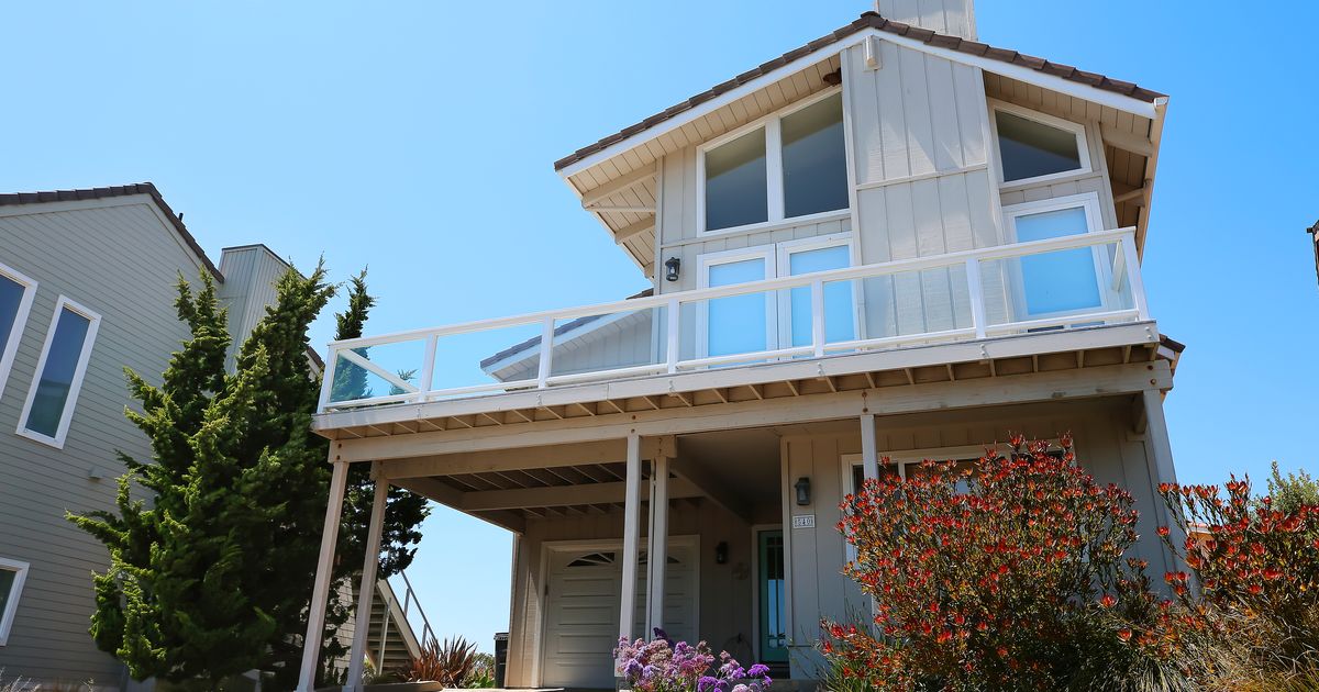 Sea Views Elegant Home with Ocean Views Kendall & Potter Property