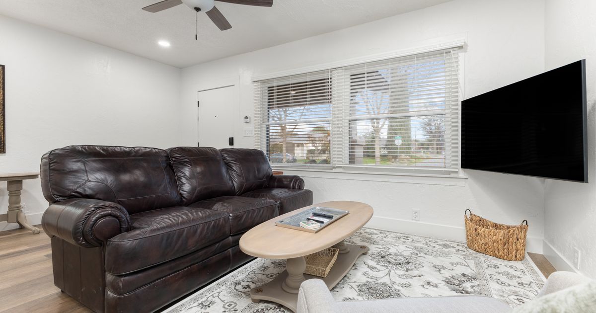 30 Day rental Watson House Sequoia Motel