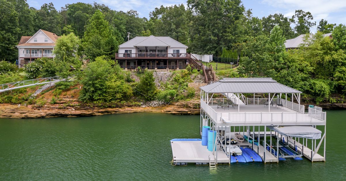 Blessings Family Lodge Smith Lake Rentals