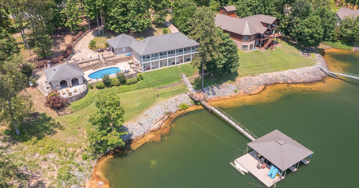 Lake Life 105 Smith Lake Rentals