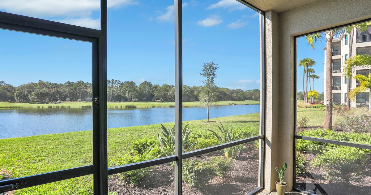 Lake Daze Gulf Coast Vacation Rental