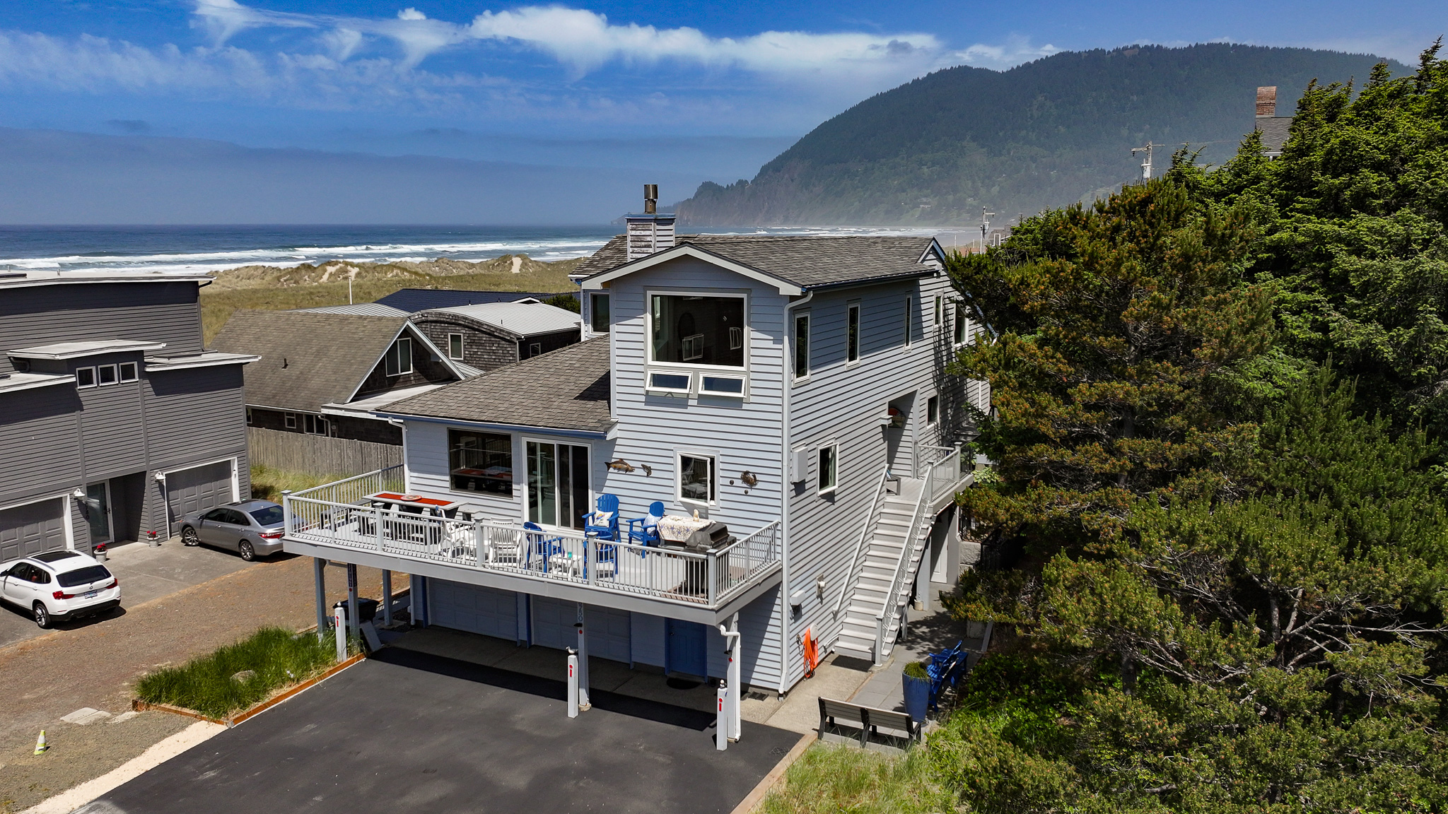 Beaches N` Greens - Manzanita Beach Getaway
