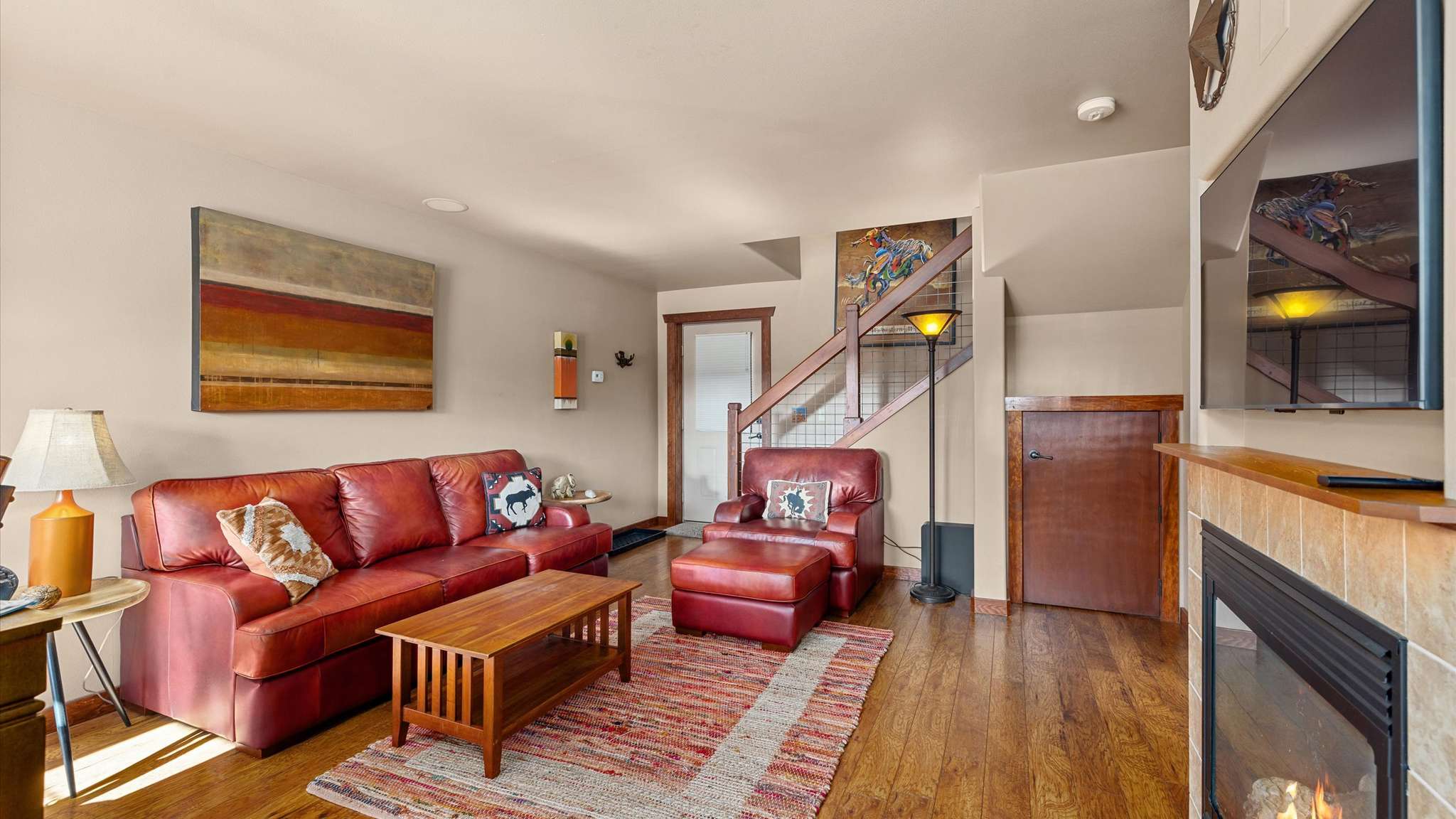 great space in this small condo