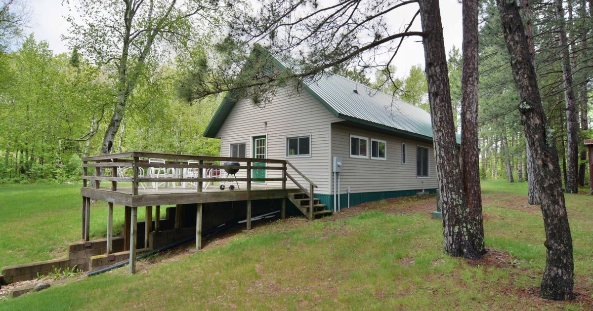 This Vacation Rental is on the Trails and Lakefront North Country