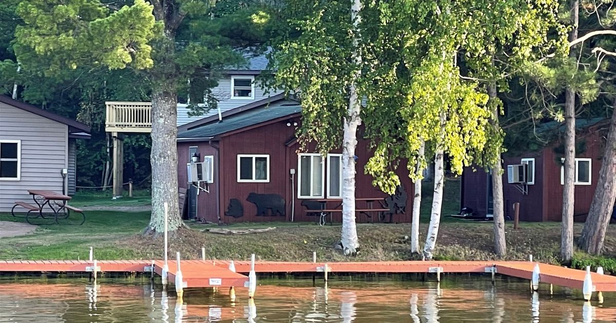 Phillips Vacation Rental on Long Lake Chain of Lakes Northern