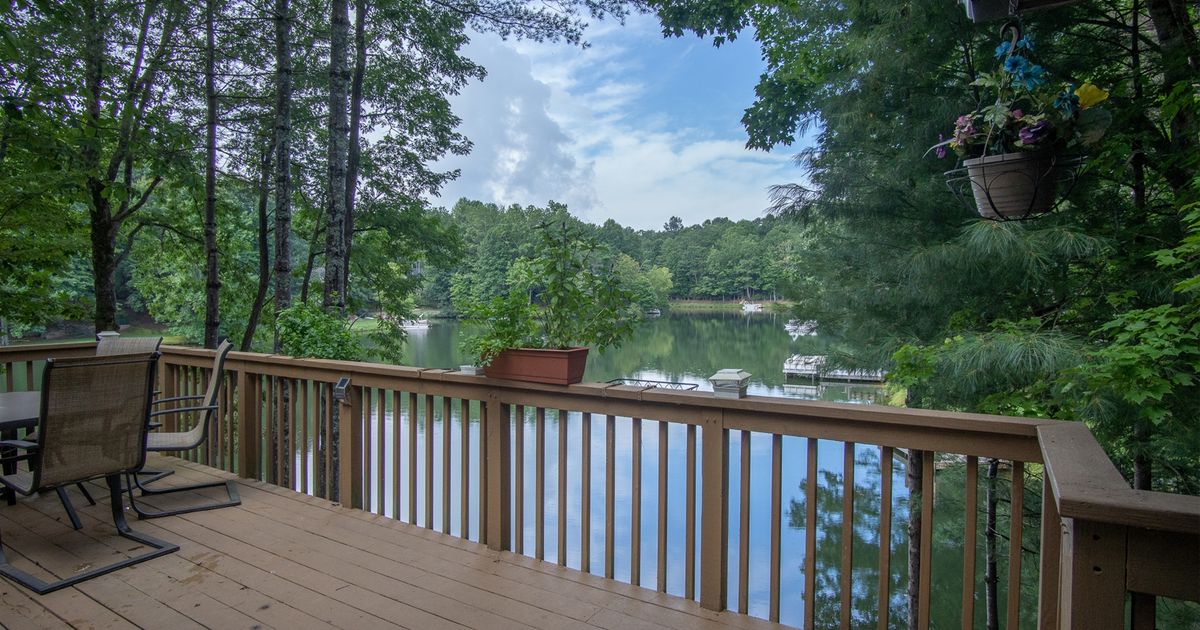 Spacious Lakefront Vacation Rental in Connestee Falls White Squirrel