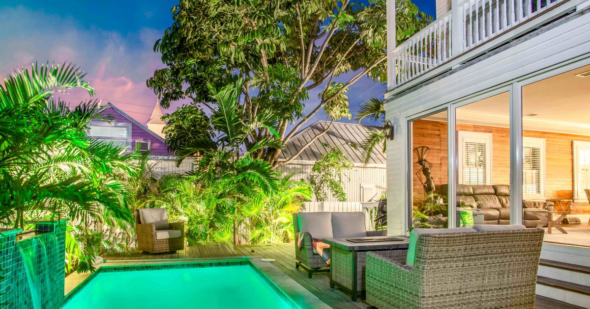 J Conde's House Keys Vacation Rentals