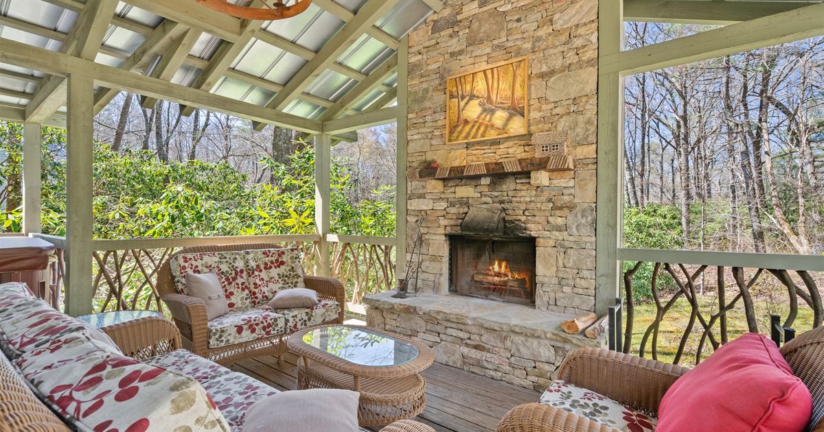 Highlands, NC Vacation Rental Laughing Bear Lodge Rent In Highlands