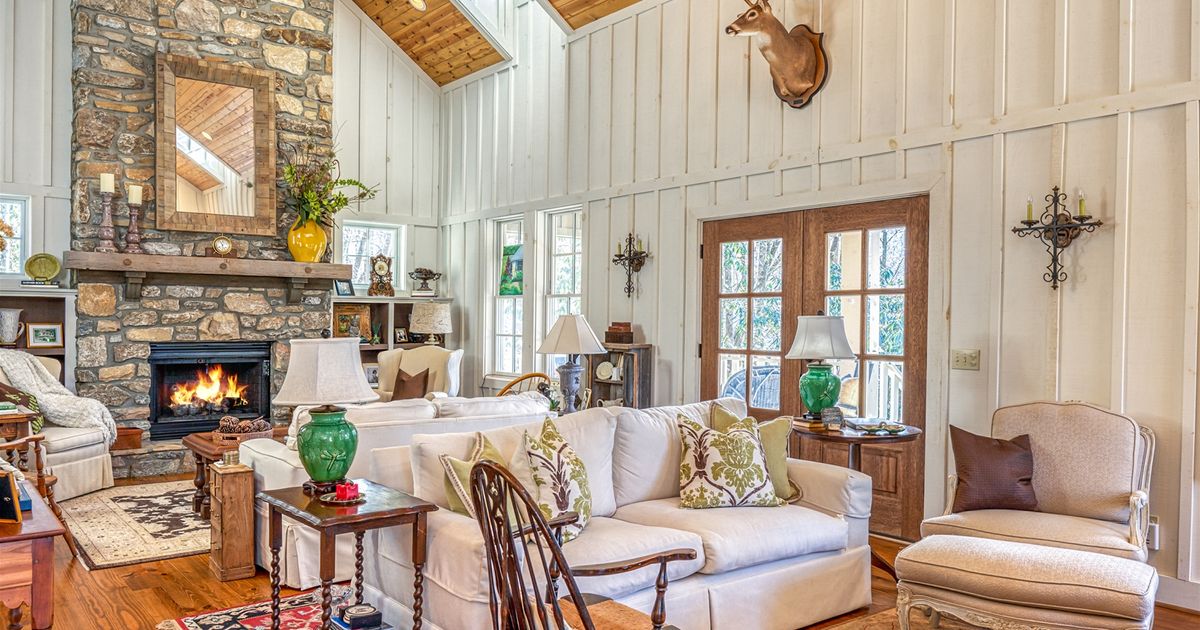 Highlands, NC Vacation Rental Sweetwood Cottage Rent In Highlands