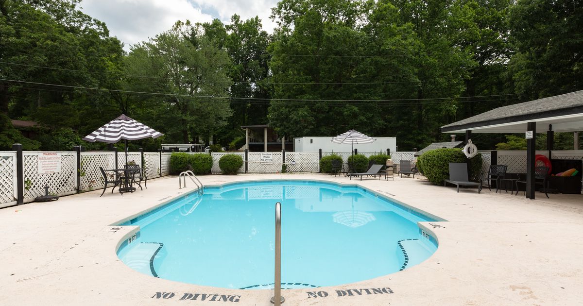 Mill House Lodge condo WNC Mountain Rentals