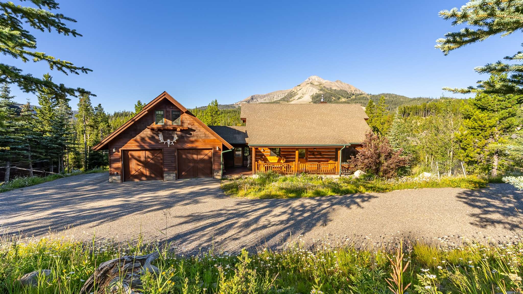 Front of Elk Creek Lodge, parking for 3+ vehicles
