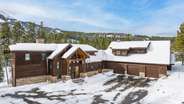 Front of Moose Creek Lodge