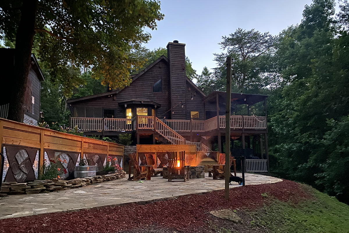 Bearadise | 4 Bdr Pet Friendly Vacation Cabin Rental - Pinnacle