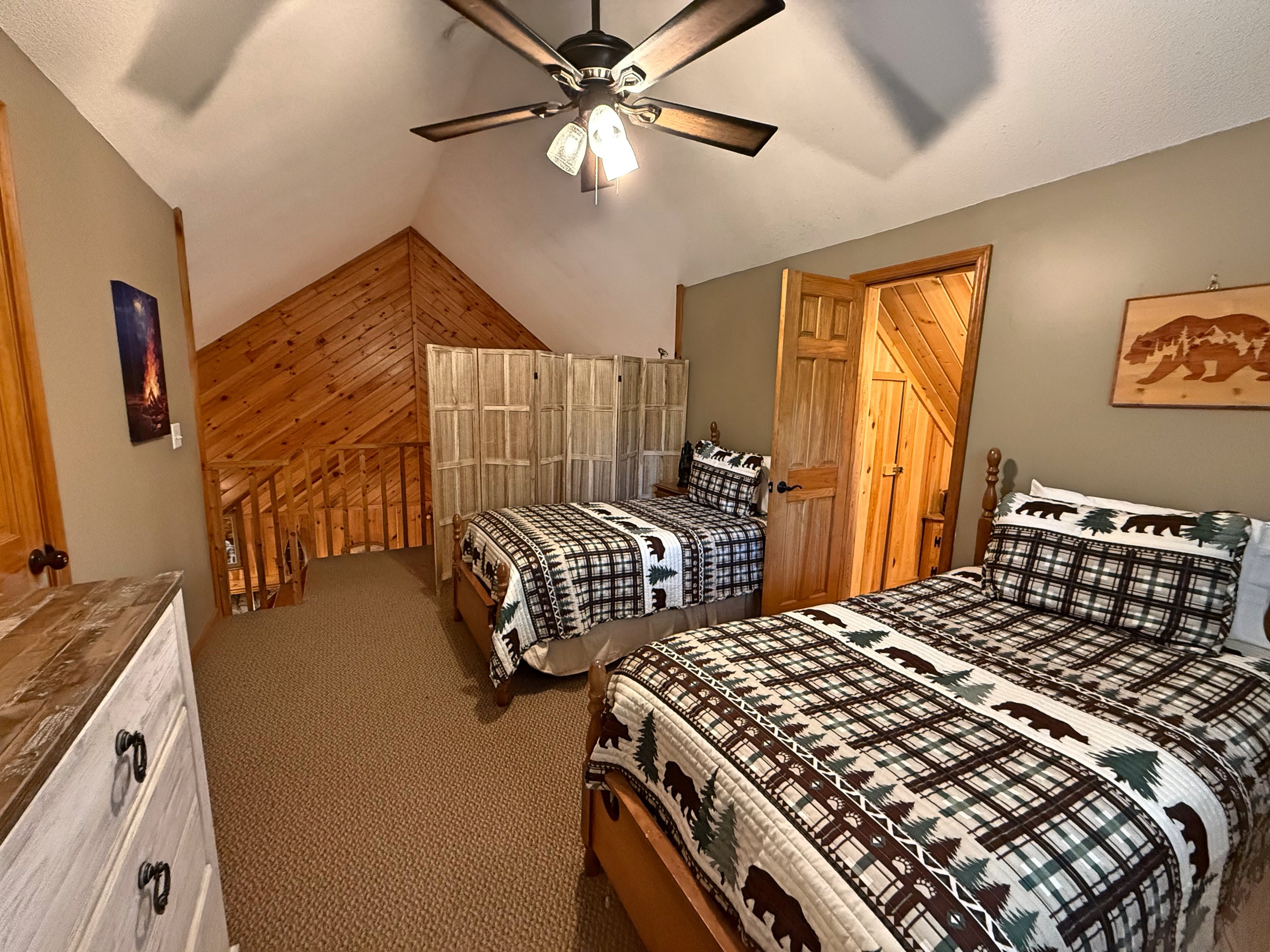 Bear Path | Dog Friendly 3 Bdr Cabin Rental near Helen - Pinnacle