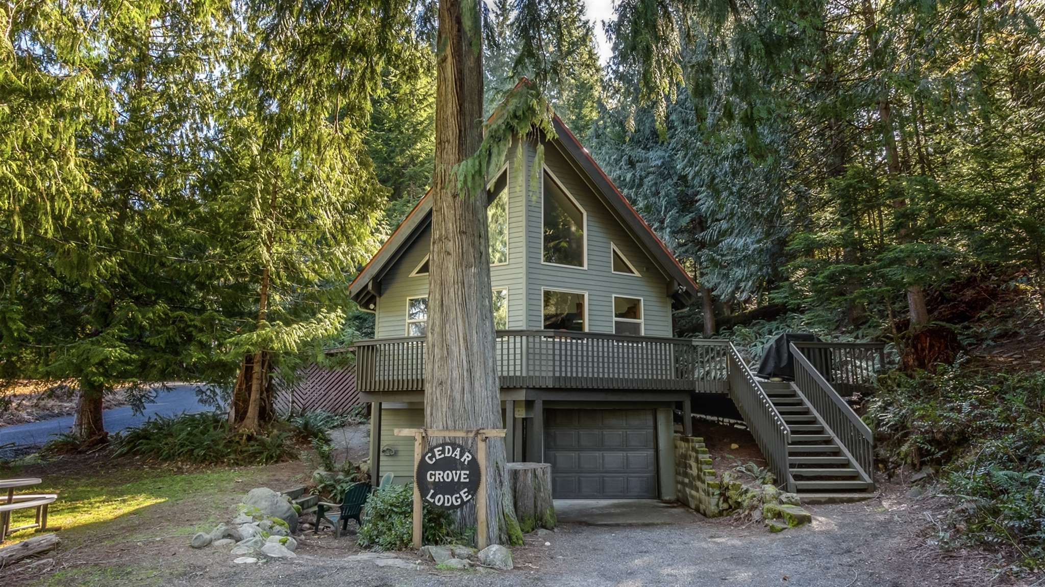 TMC Vacation Rentals | Cedar Grove Lodge - TMC Vacation Rentals, image size:2048x1152