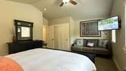 Spacious upstairs King room 